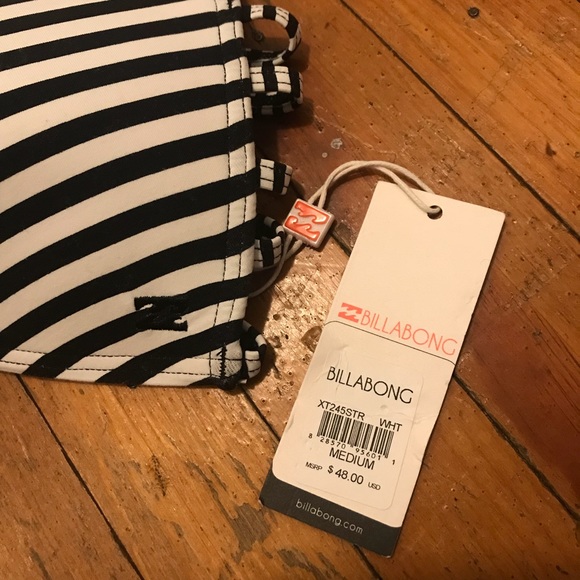 NWT Billabong Black & White Striped Bikini Top - Picture 2 of 5